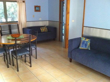 O'Carrollyns At One Mile Beach - Accommodation Gold Coast 5