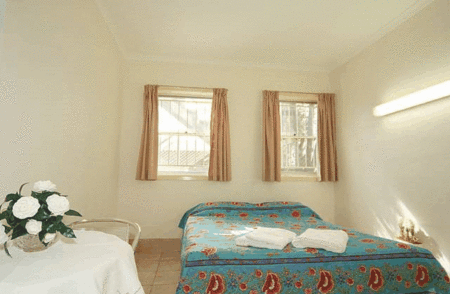 Balhouse Apartments - Accommodation Gold Coast 2