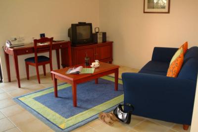 Coffee House Luxury Apartments - Accommodation Gold Coast 1