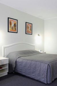 Best Western Cathedral Motor Inn - Gold Coast 4U 1