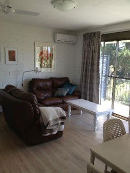Aquarius Holiday Apartments - Accommodation Gold Coast 3