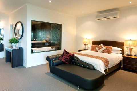 Arthurs Views - Bed & Breakfast Retreat - Accommodation Gold Coast 1