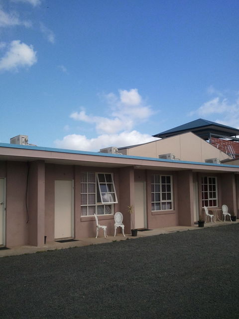 Beaconsfield Lodge Motel - Accommodation Gold Coast 1