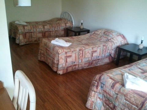 Beaconsfield Lodge Motel - Accommodation Gold Coast 2