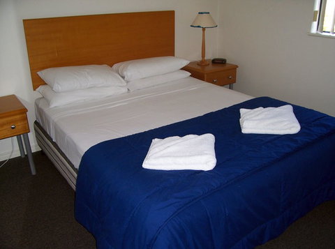 Beaches On Wave Street - Accommodation Gold Coast 2