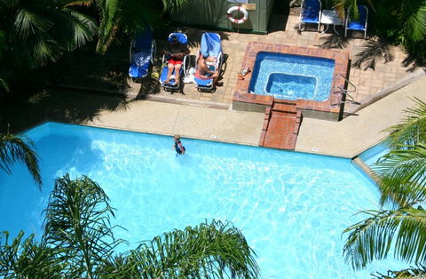 Horizons Burleigh Heads Holiday Apartments - Accommodation Gold Coast 0