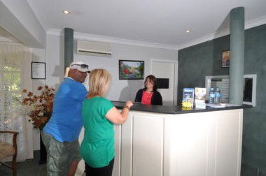 Poplars Inn - Accommodation Gold Coast 1