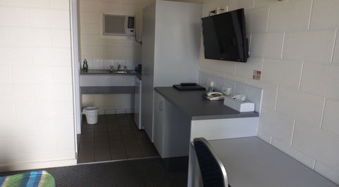 Central Point Motel - Accommodation Gold Coast 3