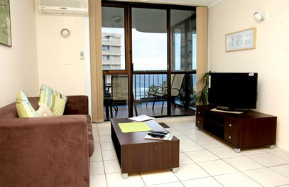 Burleigh Gardens North Hi Rise - Accommodation Gold Coast 3