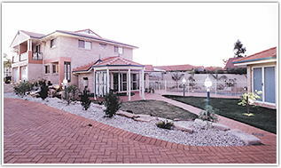 Toowoomba Uni Accommodation Group - Gold Coast 4U 0