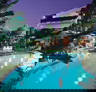 West Beach Lagoon - Gold Coast 4U