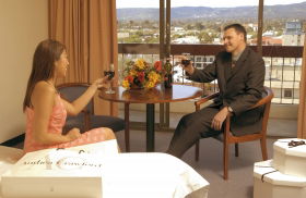 Parkside Hotel & Motel - Accommodation Gold Coast 0