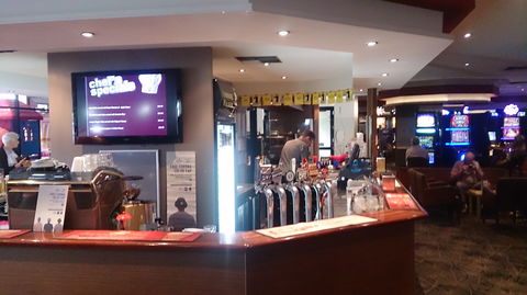 Willaston Hotel - Accommodation Gold Coast 0
