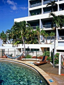 Cairns Sunshine Tower Hotel - Accommodation Gold Coast 0