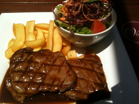 The Victoria Hotel - Gold Coast 4U 0