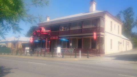 Blumberg Hotel - Accommodation Gold Coast 0