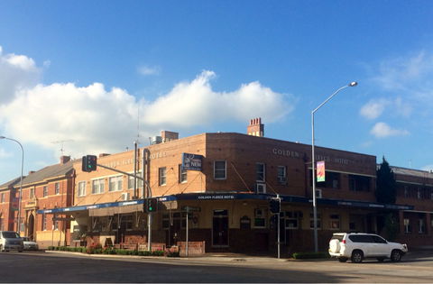 Golden Fleece Hotel - Accommodation Gold Coast 0