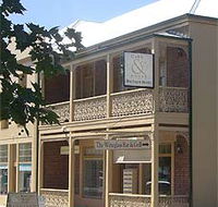 Cobb  Co Court Boutique Hotel - Accommodation Gold Coast