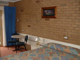 Bogong Moth Motel - Accommodation Gold Coast 0