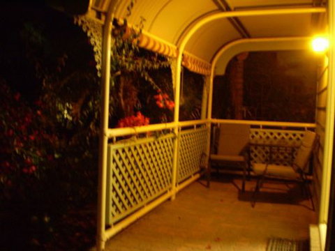 Banjo's Overnight & Holiday Units - Accommodation Gold Coast 4