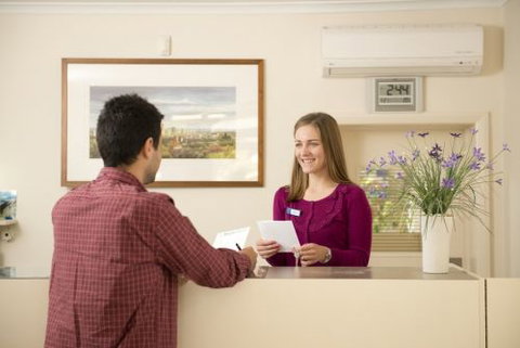 Golden Chain Welcome Inn 277 - Accommodation Gold Coast 0