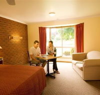 AAt 28 GOLDSMITHGolden Chain Motel - Accommodation Gold Coast