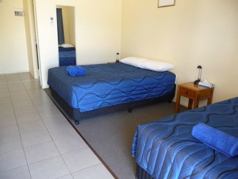Moura Motel - Accommodation Gold Coast 2
