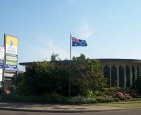 Country Motor Inn - Accommodation Gold Coast 0