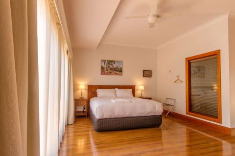 JV Jones Pty Ltd - Accommodation Gold Coast 2