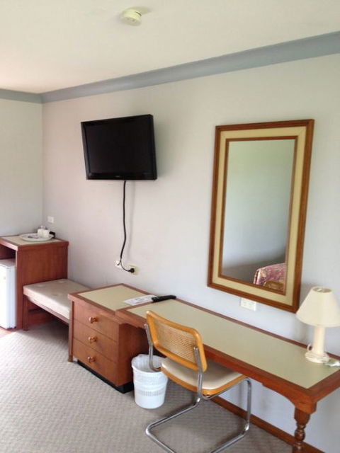 Town & Country Motor Inn Forbes - Accommodation Gold Coast 1