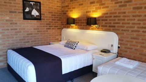 Cousins Motor Inn - Accommodation Gold Coast 16