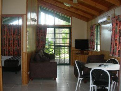 Lanis Holiday Island - Accommodation Gold Coast 1