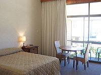 Coonawarra Motor Lodge Motel - Accommodation Gold Coast 2