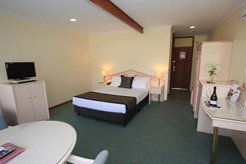  William Macintosh Motor Lodge - Accommodation Gold Coast 3