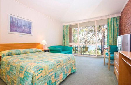 Bay Waters - Accommodation Gold Coast 0