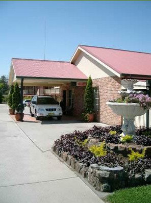 Cardiff Motor Inn - Accommodation Gold Coast 3