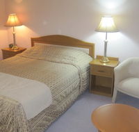 Tarcutta Halfway Motor Inn - Gold Coast 4U