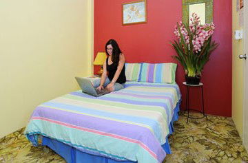 Cambrai Backpackers - Accommodation Gold Coast 1