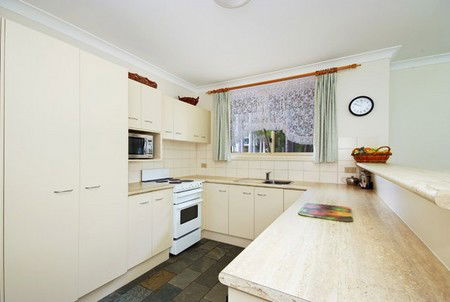 Beaches Serviced Apartments - Accommodation Gold Coast 1