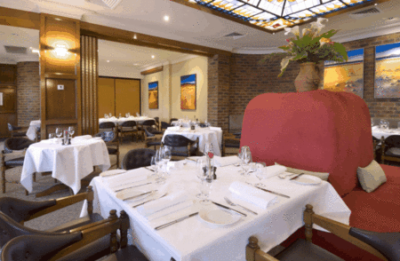 Hotel Bruce County - Accommodation Gold Coast 3