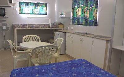 Blue Dolphin Caravan Park And Holiday Village - Accommodation Gold Coast 1