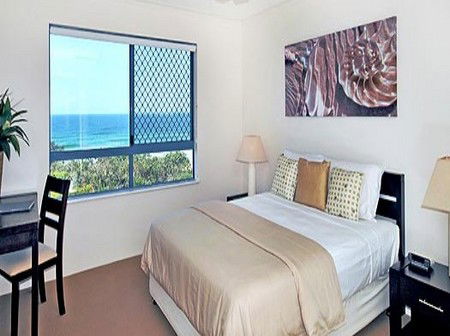 Salerno On The Beach - Accommodation Gold Coast 2