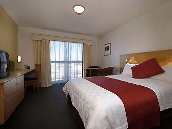 Mercure Hobart - 1 Gold Coast 2