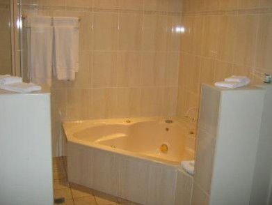 Turners Vineyard - Accommodation Gold Coast 1