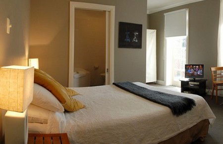 Athelstane House - Accommodation Gold Coast 1