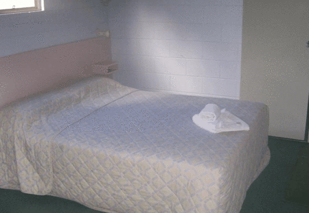 Overflow Motor Inn - Accommodation Gold Coast 3