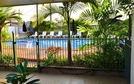 4th Avenue Motor Inn - Accommodation Gold Coast 0