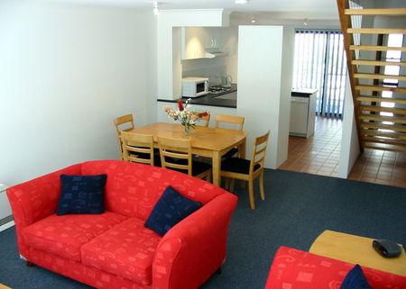 Avoca Beach Heritage Villas - Gold Coast 4U 2
