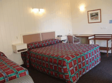 Apollon Motor Inn - Accommodation Gold Coast 3