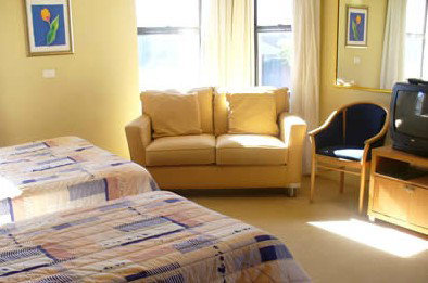 El Toro Motor Inn - Accommodation Gold Coast 4